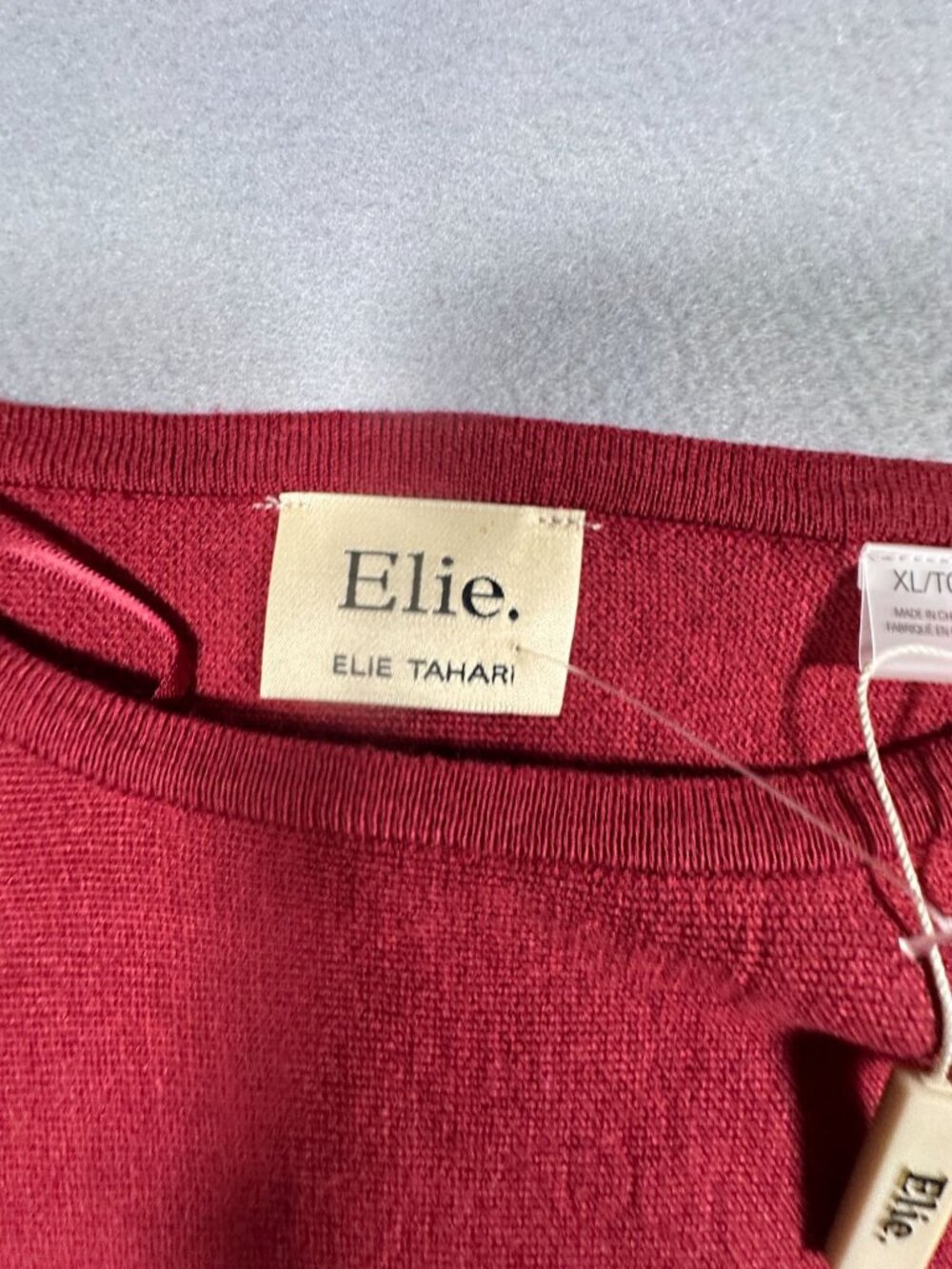 Elie Tahari Womens Red Crew Neck Sweater XL New Viscose Long Sleeve NWT - Picture 4 of 6